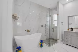 711 NE 6th St, Boca Raton, FL 33432 - Photo 43