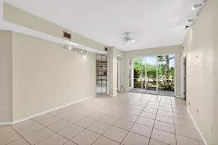12468 Crystal Pointe Dr, Boynton Beach, FL 33437 - Photo 17
