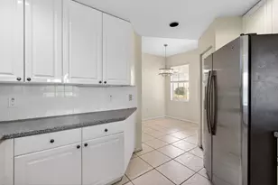 12468 Crystal Pointe Dr, Boynton Beach, FL 33437 - Photo 37