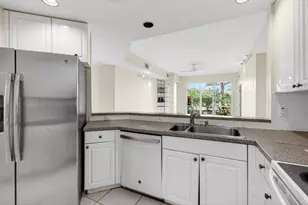 12468 Crystal Pointe Dr, Boynton Beach, FL 33437 - Photo 37