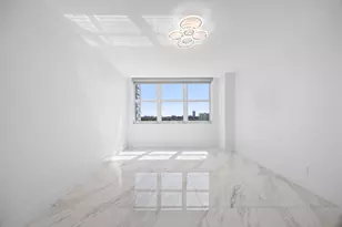 137 Golden Isles Dr, Hallandale Beach, FL 33009 - Photo 13