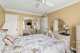 501 Waterside Dr, Hypoluxo, FL 33462 - Photo 11