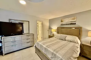 335 Durham J Circle, Deerfield Beach, FL 33442 - Photo 5