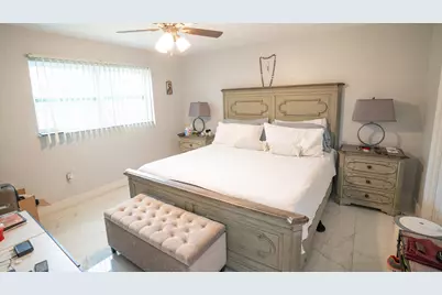 8285 Sunrise Lakes Boulevard #110, Sunrise, FL 33322 - Photo 15