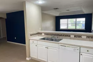 1767 N Dovetail Dr N, Fort Pierce, FL 34982 - Photo 5