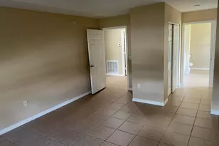 1767 N Dovetail Dr N, Fort Pierce, FL 34982 - Photo 9