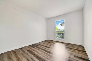 8950 SW 69th Ct, Pinecrest, FL 33156 - Photo 13