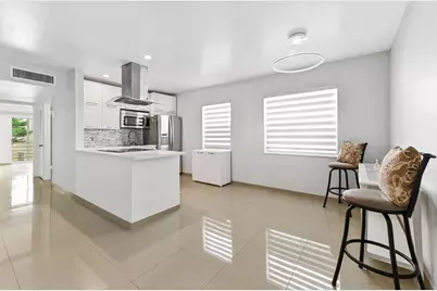 471 Capri J Drive, Delray Beach, FL 33484 - Photo 9