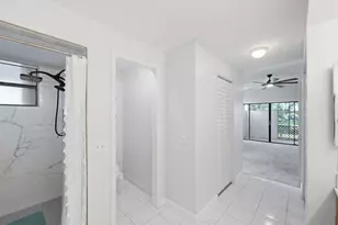 1097 NW 98th Terrace, Pembroke Pines, FL 33024 - Photo 21