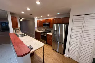 1097 NW 98th Terrace, Pembroke Pines, FL 33024 - Photo 13