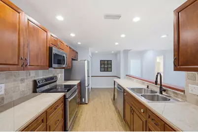1097 NW 98th Terrace #110, Pembroke Pines, FL 33024 - Photo 11