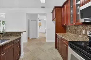 1103 W Fairfax Cir W, Boynton Beach, FL 33436 - Photo 13