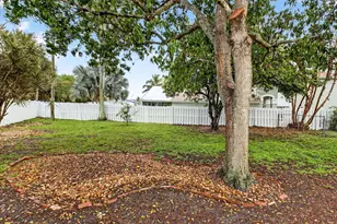 1103 W Fairfax Cir W, Boynton Beach, FL 33436 - Photo 45