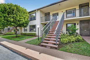 7855 Willow Spring Dr, Lake Worth, FL 33467 - Photo 1