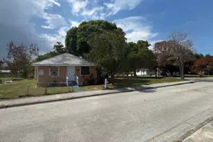 1005 N 14th St, Fort Pierce, FL 34950 - Photo 1