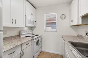 600 SW 2nd Ave, Boca Raton, FL 33432 - Photo 9