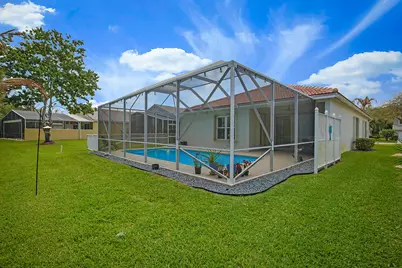 7004 SE Twin Oaks Circle, Stuart, FL 34997 - Photo 39