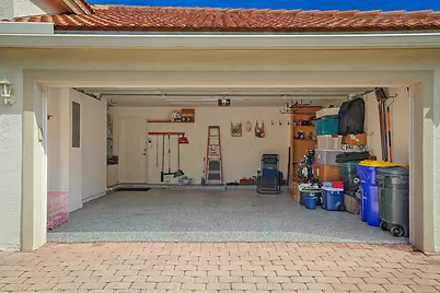 7004 SE Twin Oaks Circle, Stuart, FL 34997 - Photo 33