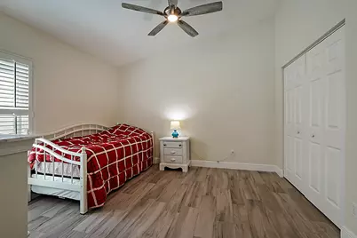 7004 SE Twin Oaks Circle, Stuart, FL 34997 - Photo 29