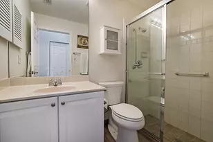 7004 SE Twin Oaks Cir, Stuart, FL 34997 - Photo 31