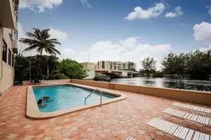1401 N Riverside Dr, Pompano Beach, FL 33062 - Photo 3