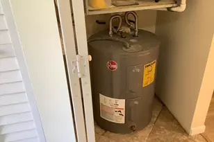 7840 NW 50th St, Lauderhill, FL 33351 - Photo 9