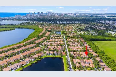 1140 Linden Street, Hollywood, FL 33019 - Photo 3
