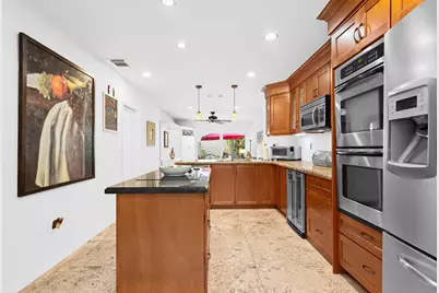 1140 Linden Street, Hollywood, FL 33019 - Photo 11