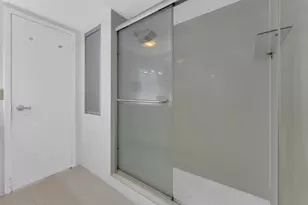 3004 NE 5th Terrace, Wilton Manors, FL 33334 - Photo 17