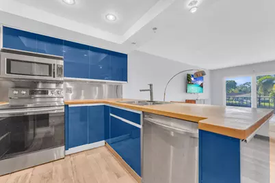 3004 NE 5th Terrace #206-c, Wilton Manors, FL 33334 - Photo 5