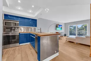 3004 NE 5th Terrace, Wilton Manors, FL 33334 - Photo 5