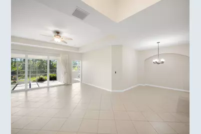 12898 SW Lake Fern Circle, Port Saint Lucie, FL 34987 - Photo 7