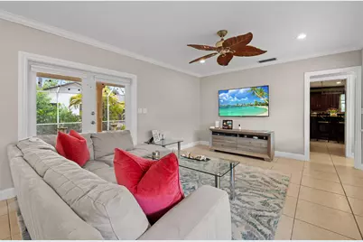 5701 SW 136th Street, Miami, FL 33156 - Photo 9