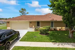 13679 Callington Dr, Wellington, FL 33414 - Photo 37