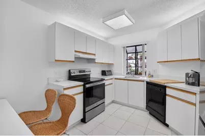 5226 Europa Drive #H, Boynton Beach, FL 33437 - Photo 11