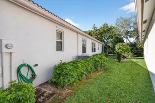 9692 Sandpiper Ln, West Palm Beach, FL 33411 - Photo 53