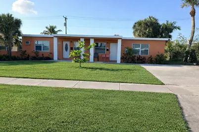 646 Bayberry Drive, West Palm Beach, FL 33403 - Photo 1