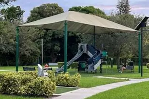 2424 Monroe St, Hollywood, FL 33020 - Photo 3