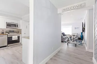 10044 Dasheen Avenue, Palm Beach Gardens, FL 33410 - Photo 3