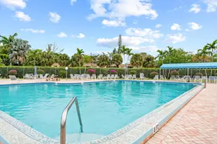 719 Lori Dr, Palm Springs, FL 33461 - Photo 27