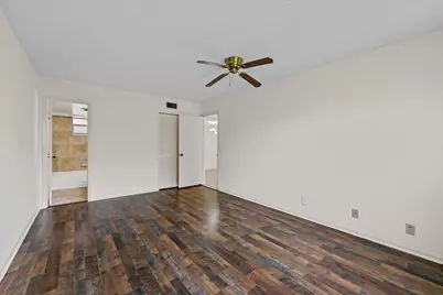 719 Lori Drive #204, Palm Springs, FL 33461 - Photo 13