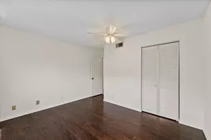 719 Lori Dr, Palm Springs, FL 33461 - Photo 21