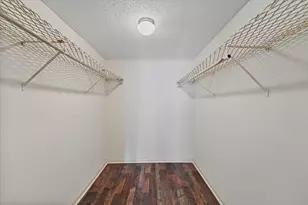 719 Lori Dr, Palm Springs, FL 33461 - Photo 15