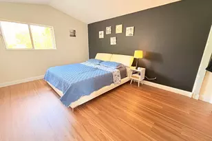 2052 E Discovery Cir Circle E, Deerfield Beach, FL 33442 - Photo 9