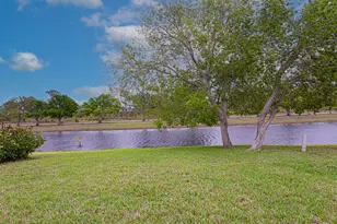 2344 SE Breckenridge Cir, Port Saint Lucie, FL 34952 - Photo 39
