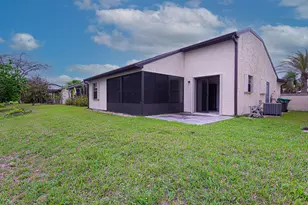 2344 SE Breckenridge Cir, Port Saint Lucie, FL 34952 - Photo 33