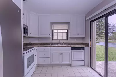 2344 SE Breckenridge Circle, Port Saint Lucie, FL 34952 - Photo 15