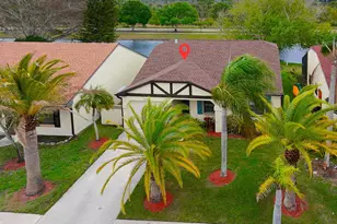 2344 SE Breckenridge Cir, Port Saint Lucie, FL 34952 - Photo 43