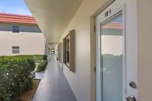 95 Spring Lake Dr, Vero Beach, FL 32962 - Photo 21