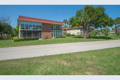 95 Spring Lake Drive #101, Vero Beach, FL 32962 - Photo 29